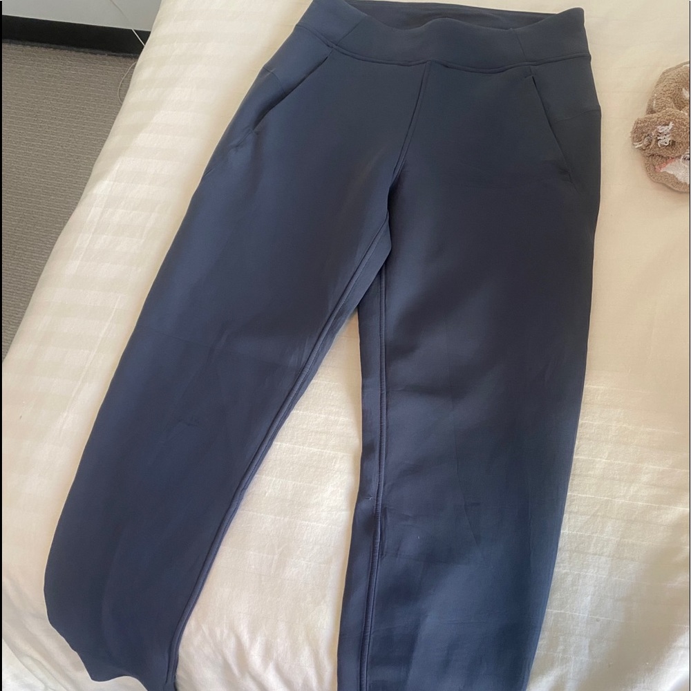 Lululemon joggers